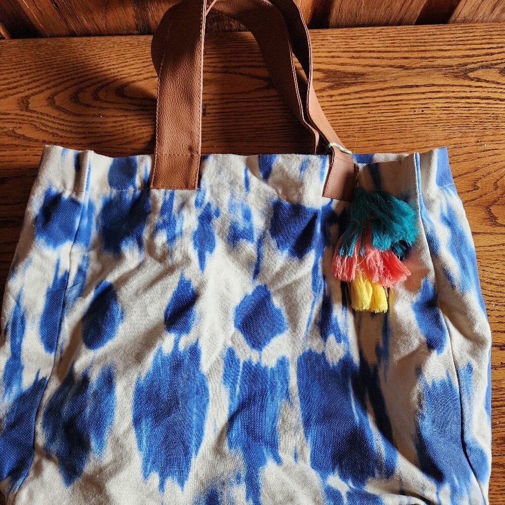 Tie dye handbag by Laguna